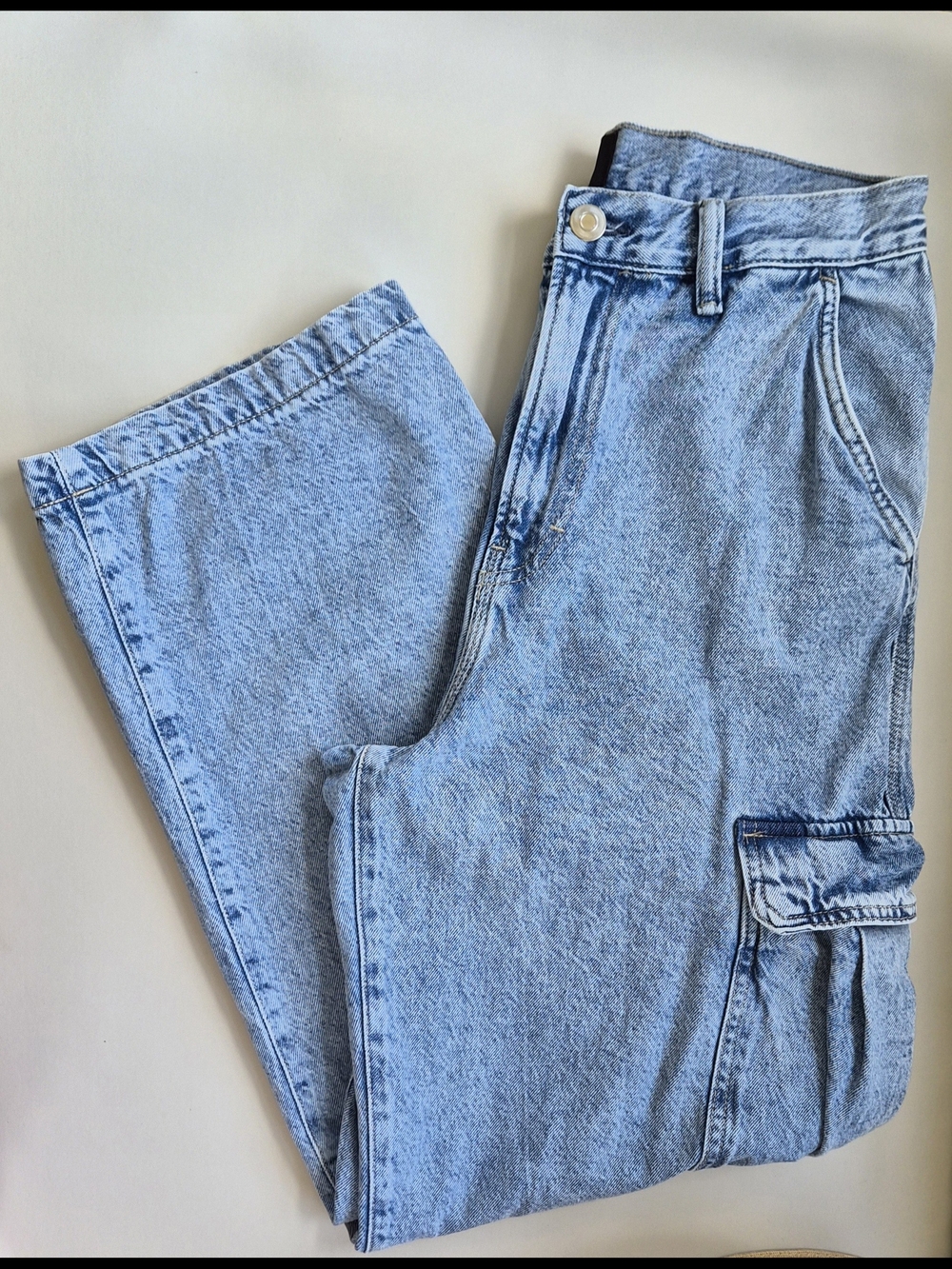 H&M Light Blue Men’s Cargo Jeans — Size 28